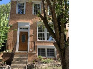 2106 Commissary Cir, Odenton, MD 21113