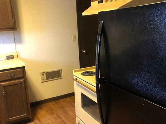 4th image of 223 Jodie Ln