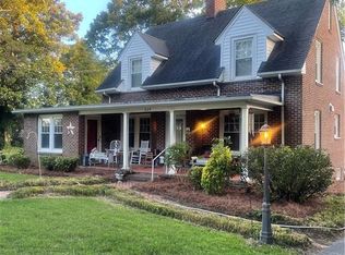 225 W Dalton Rd, King, NC 27021