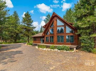 380 Tj Loop, McCall, ID 83638