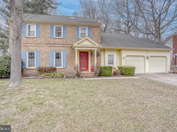 163 Continental Dr, Dover, DE 19904
