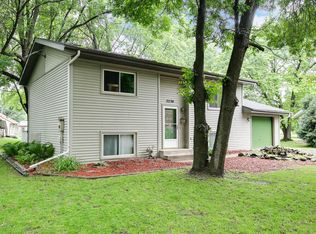 2220 Condor Pl, Owatonna, MN 55060