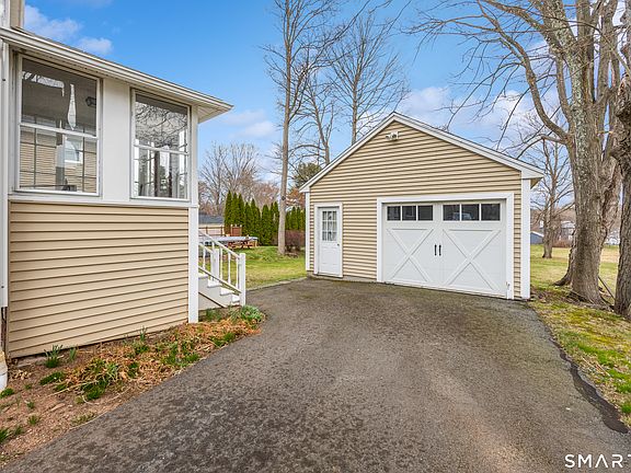 3rd image of 166 Ridge Road