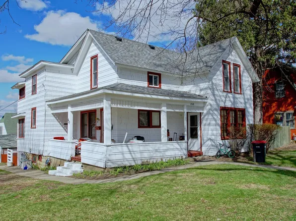 427 Jefferson St, Red Wing, MN 55066