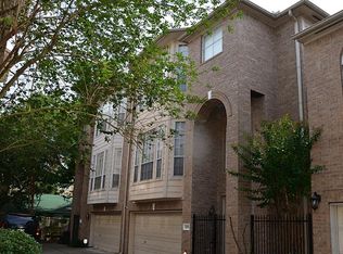 5209 Blossom St #A, Houston, TX 77007