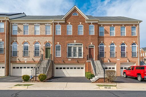 1st image of 22039 Avonworth Sq