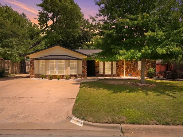 1108 Billie Ruth Ln, Hurst, TX 76053