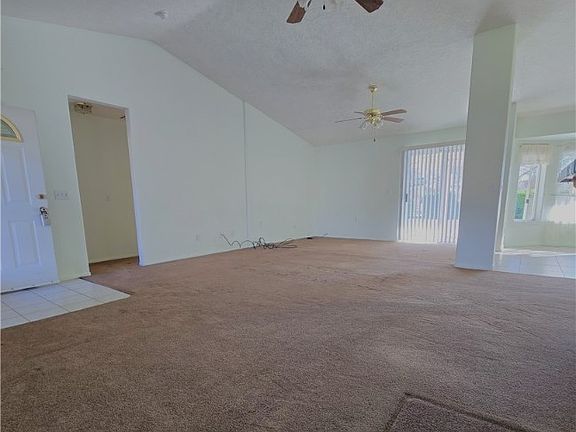 4th image of 5941 Doubletree Rd