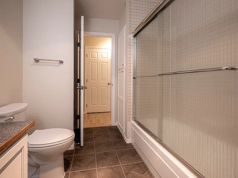 12515 NE 132nd Ct #A302 — Photo 11
