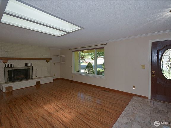 4th image of 5405 34th Avenue SE