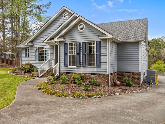2nd image of 2741 Dillon Ct