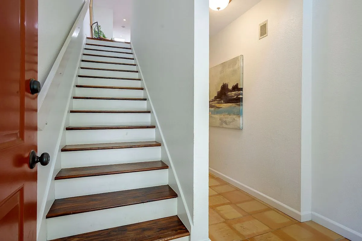 2 bed, 2.0 bath, 1492 sqft, $3,500 — Photo 3