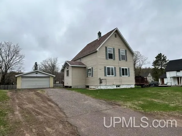 43959 6th Ave, Atlantic Mine, MI 49905