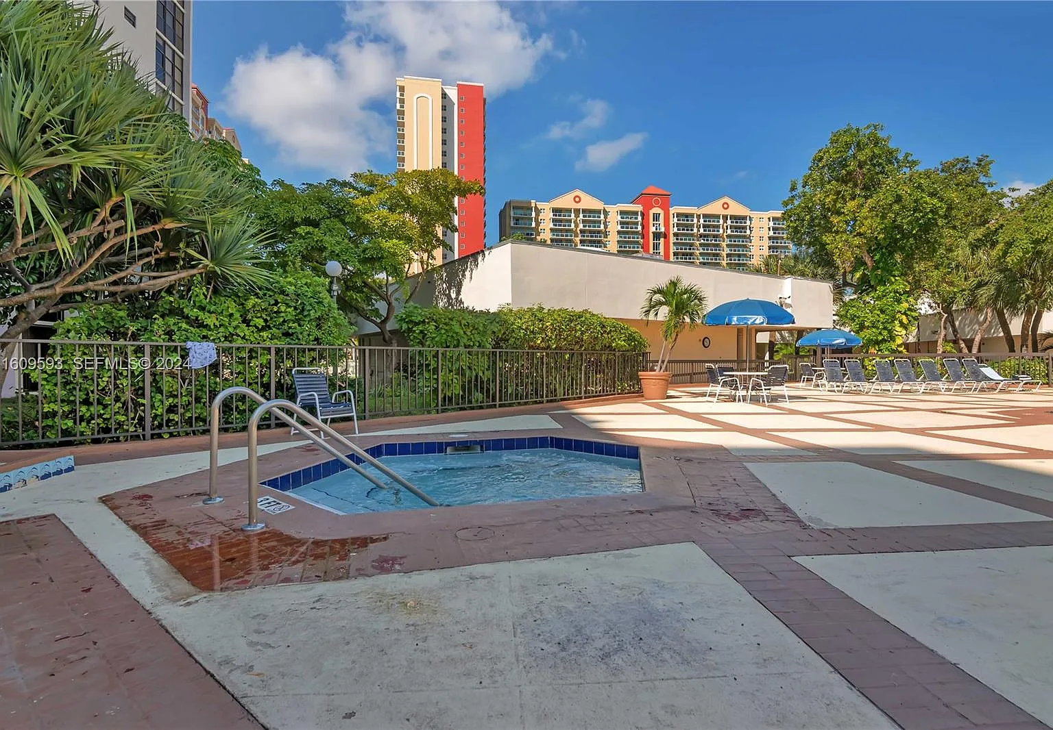 1 bed, 767 sqft, $1,700 — Photo 4
