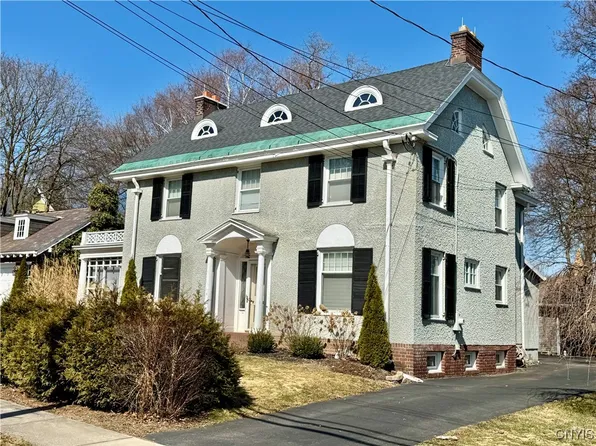 1 Swift St, Auburn, NY 13021