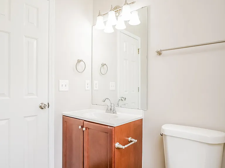 113 Shad Boat Ln — Photo 12