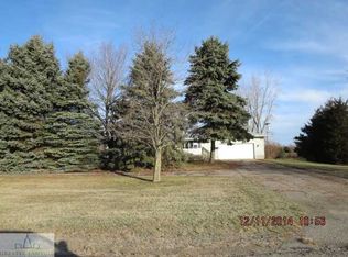 4605 E Haslett Rd, Perry, MI 48872
