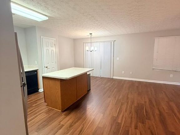 5th image of 5885 Sable Chase Ln