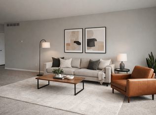 Corner Place Apartments, Southfield, MI 48076