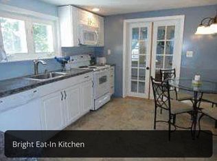 21 Swan Ave, Bedford, NH 03110