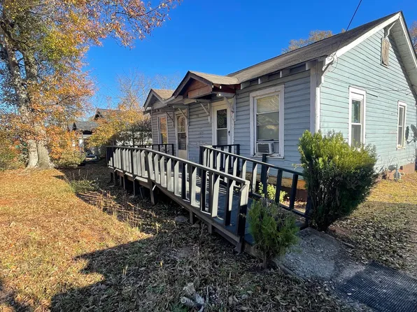 926 Meriwether St, Griffin, GA 30224