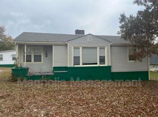 2036 Raleigh Rd, Henderson, NC 27536