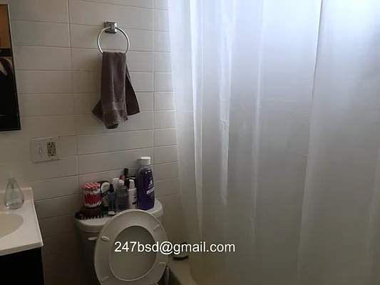 Rented by GFI Realty Services LLC | media 37