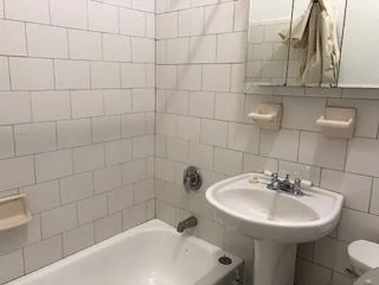 Rented by Cohen Smith Chang LLC | media 13