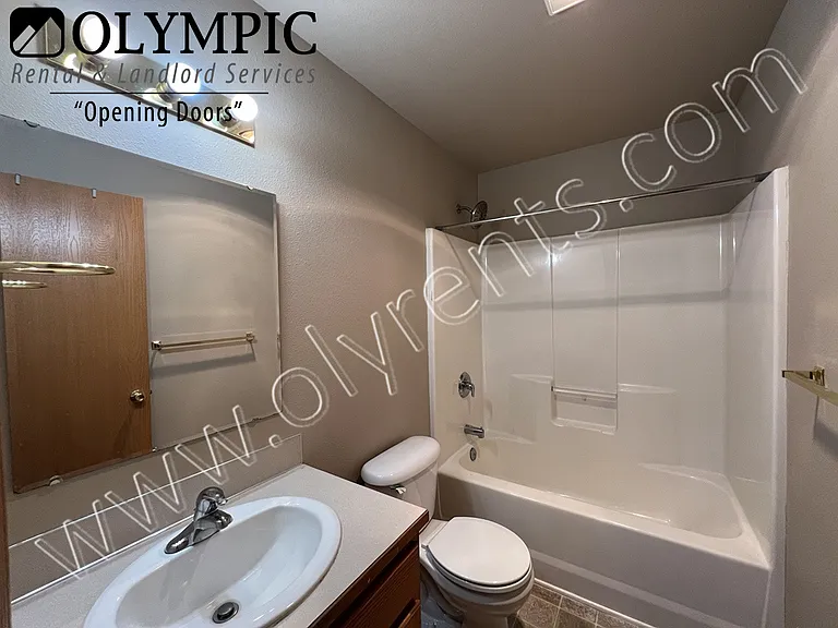 512 N 4th Ave SW #A — Photo 7