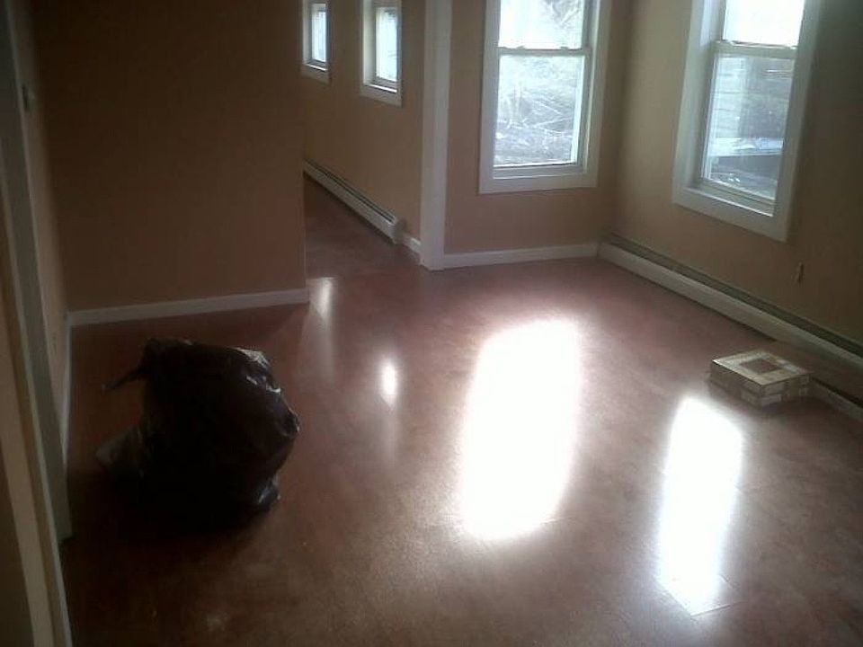 1st image of 163 N 6th St #2