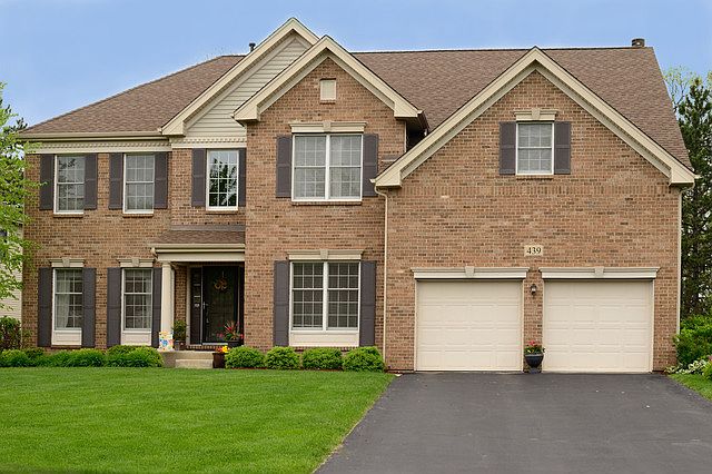 1st image of 439 Lake Run Ct