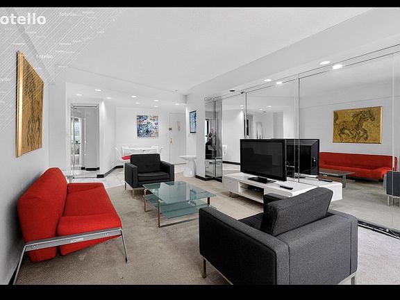 5th image of 210 E 47th St APT 8H