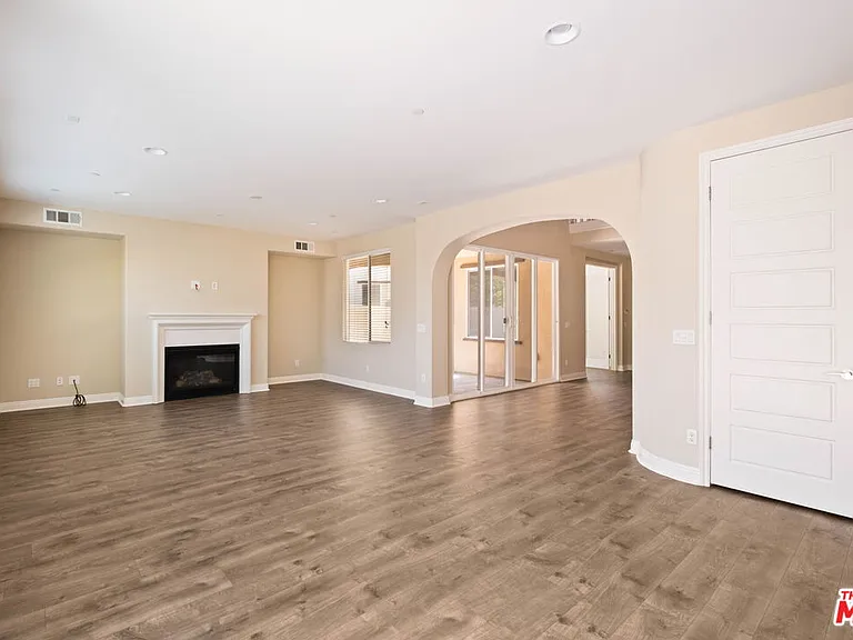 5929 Spelthorne Ln — Photo 7