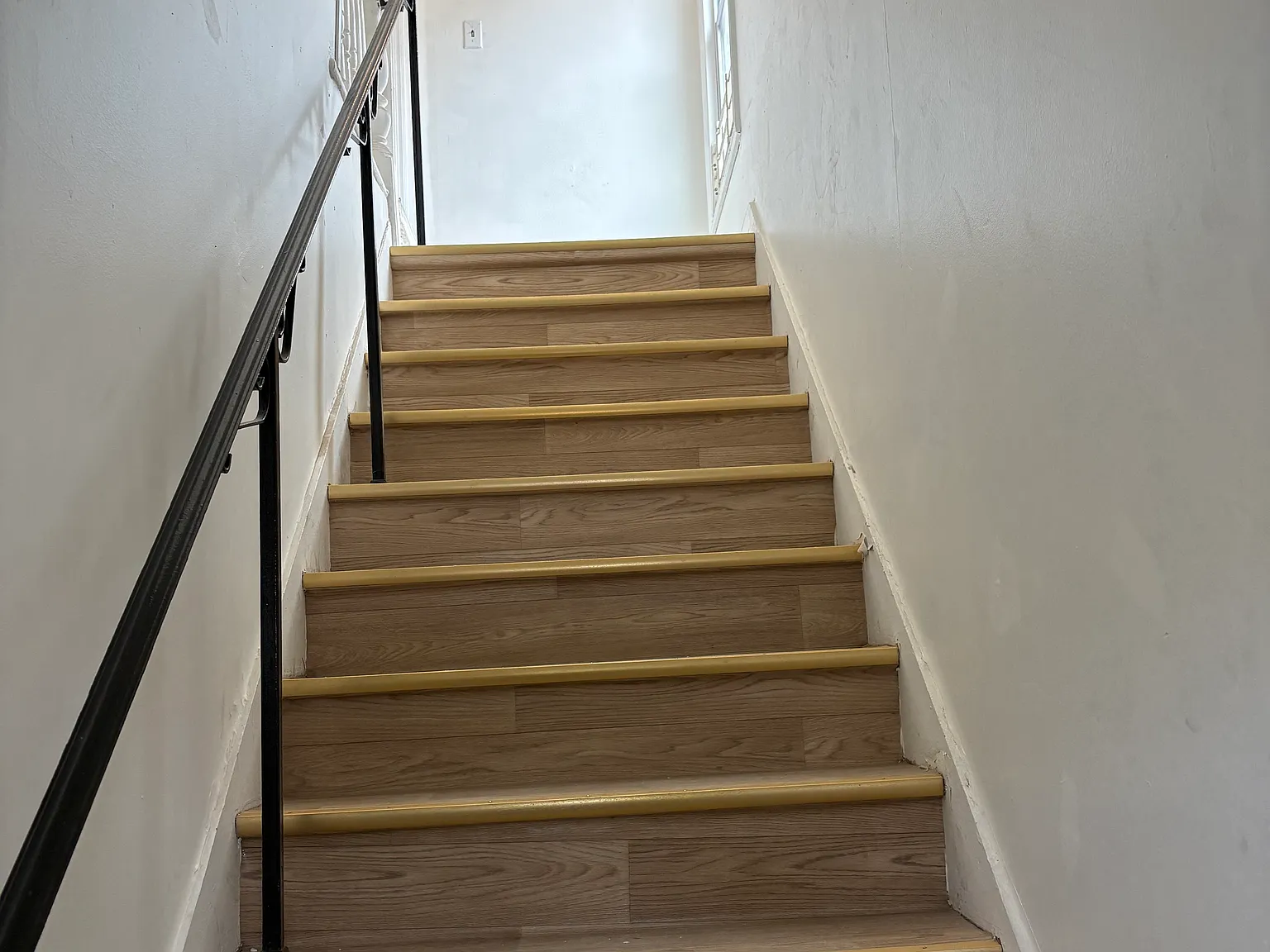 9 Sparrow St — Photo 1
