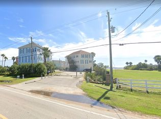 1010 Lillian Ln, Galveston, TX 77554
