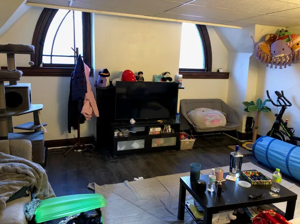 3211 Niagara St #3, Pittsburgh, PA 15213