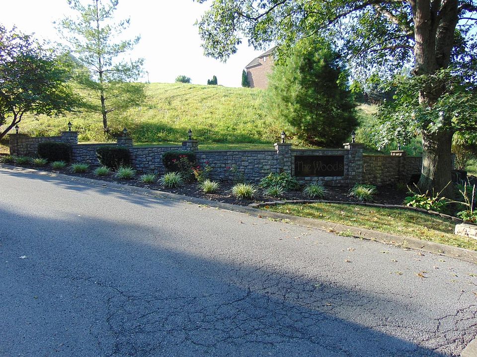 1st image of 1010 Cherry Ct
