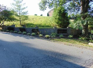 1010 Cherry Ct, Richmond, KY 40475