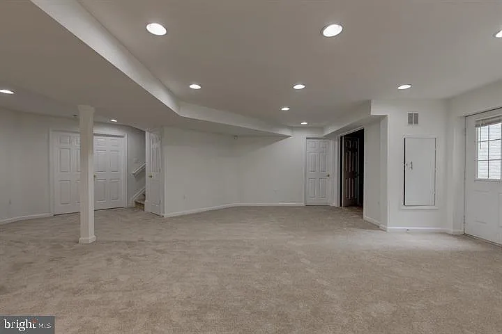 16521 Telescope Ln — Photo 37