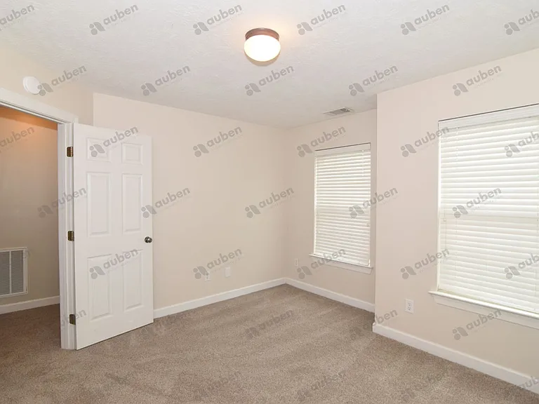 801 Whitney Pass — Photo 41