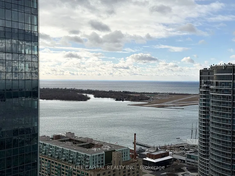 88 Harbour St #3711 — Photo 5