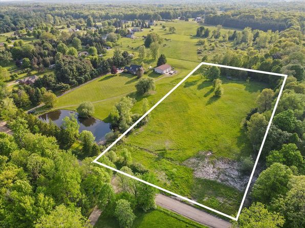 3975 Hagerman Rd, Leonard, MI 48367
