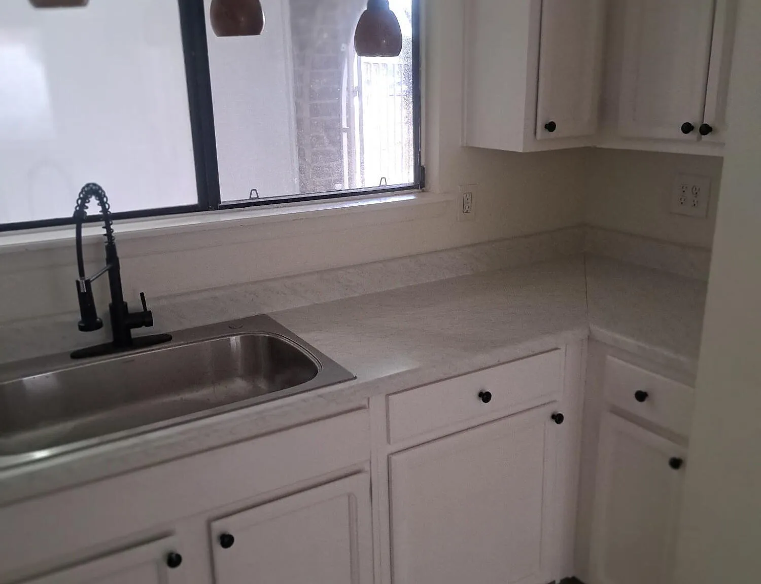 4 bed, 2.0 bath, 1316 sqft, $1,695 — Photo 4
