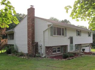 17 Stage Harbor Rd, Marlborough, CT 06447