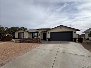 3046 Victoria Ln, Kingman, AZ 86401