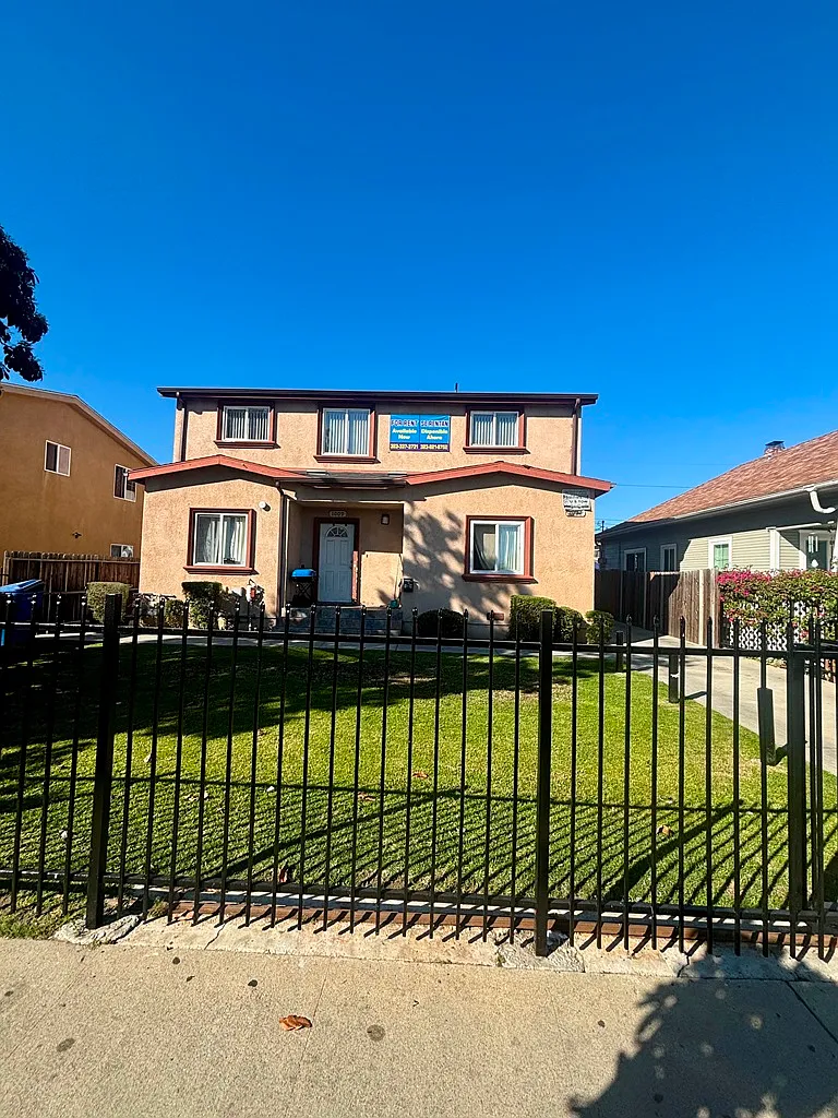 5 bed, 1993 sqft, $3,800 — Photo 1