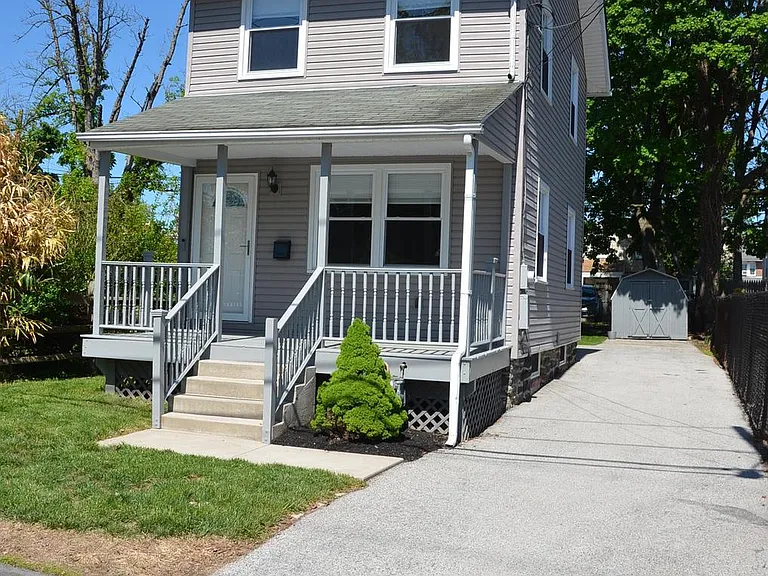 713 Miller St — Photo 16