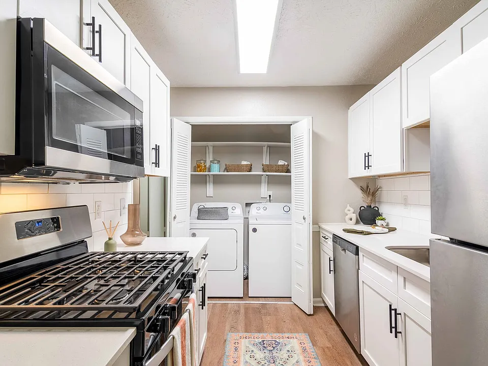 Newly Renovated Kitchen with Gas Stove and In-Home Washer & Dryer