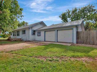 457 S 162nd St W, Goddard, KS 67052
