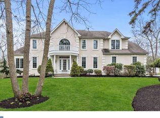 4 Hamilton Ct, Southampton, NJ 08088